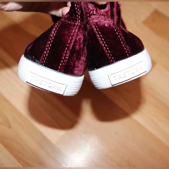 Tretorn | Velvet High Tops Size 6.5 - Picture 4 of 7